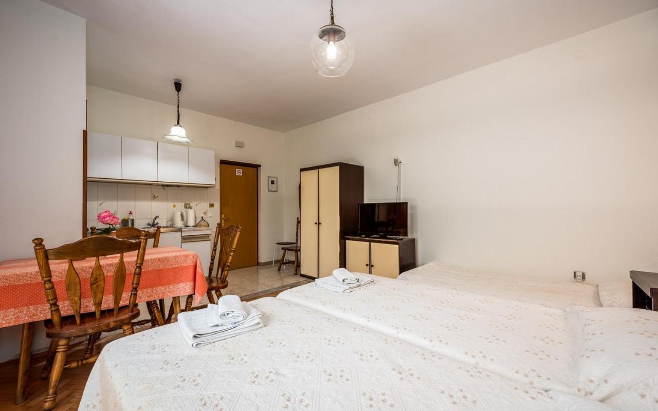 Apartmani Lido Башанія Екстер'єр фото